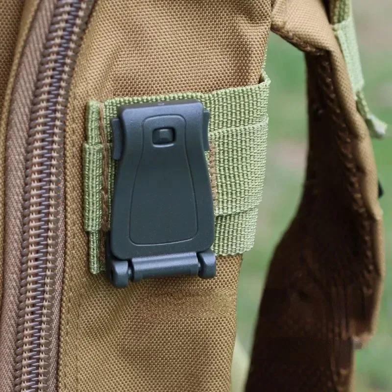 バックパック用バックルクリップ タクティカルギアオーガナイザ - Outdoor Camping Stores のレビューと価格