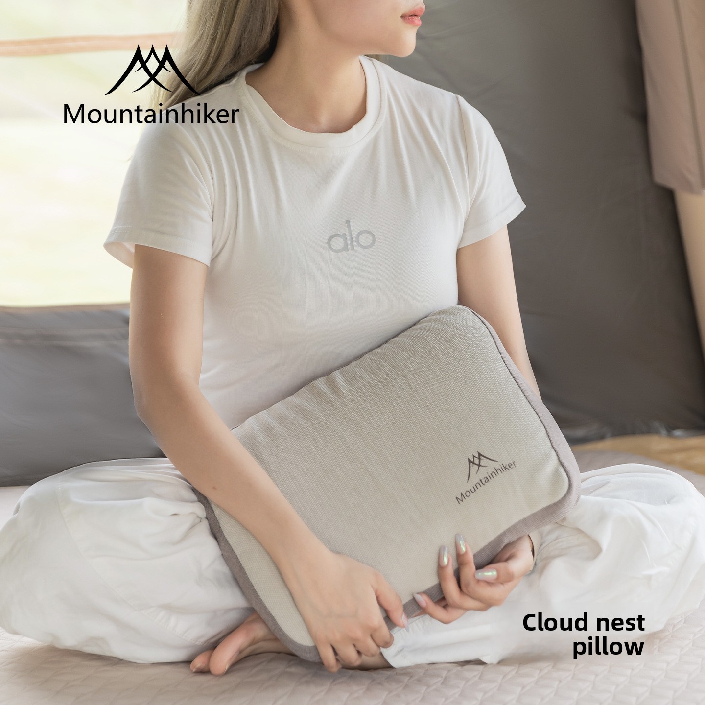 マウンテンハイカー アップグレード 自動膨張式スポンジ枕 ソ - Outdoor Camping Essentials のレビューと価格